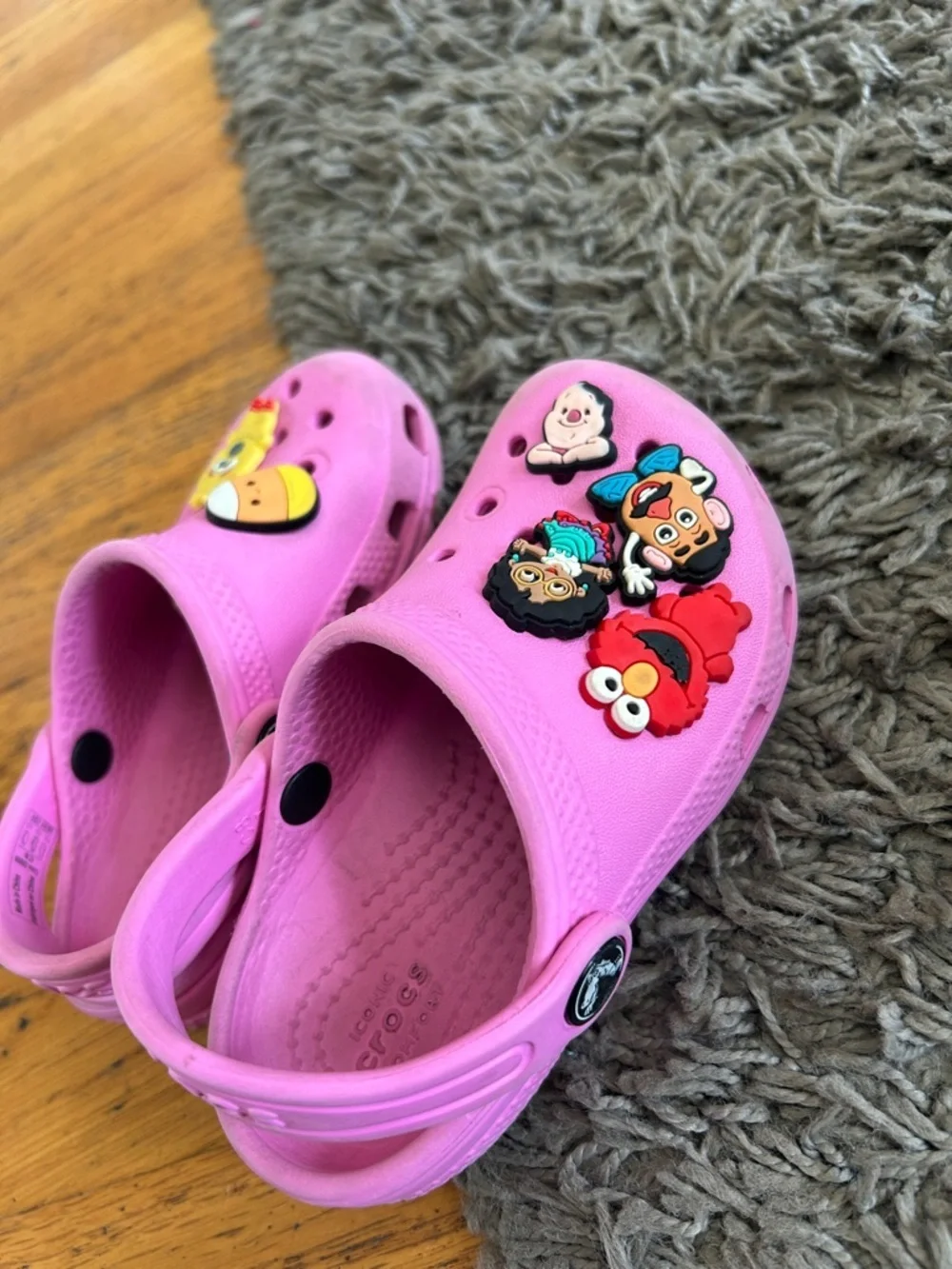 CROCS preowned size